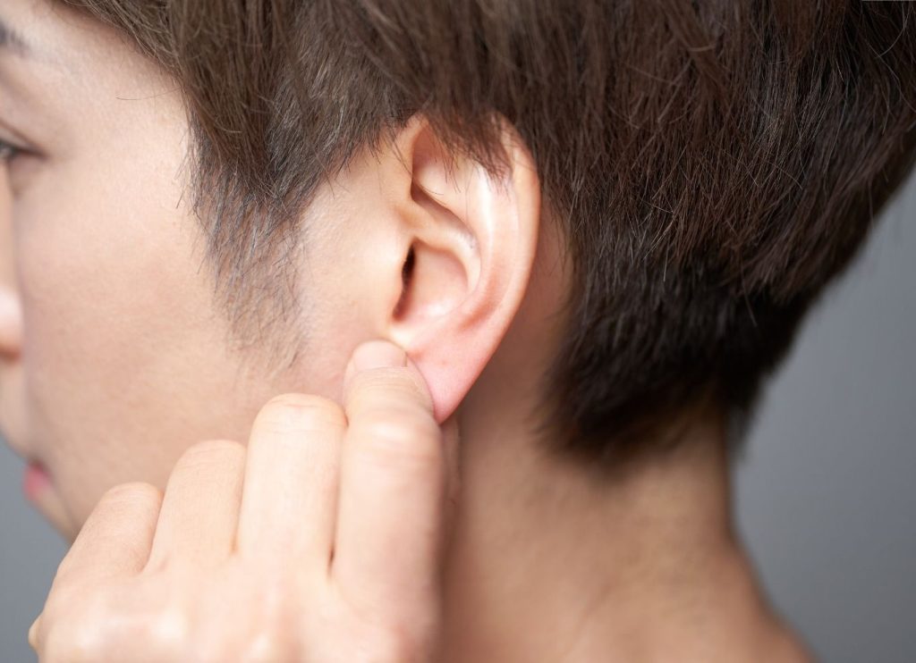 Earlobe correction at Kliniek het Bolwerk